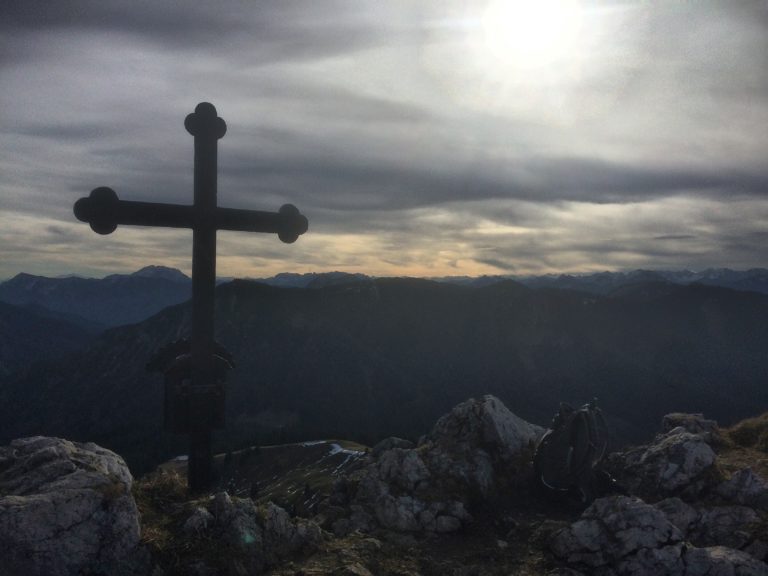 Das Gipfelkreuz am Fockenstein